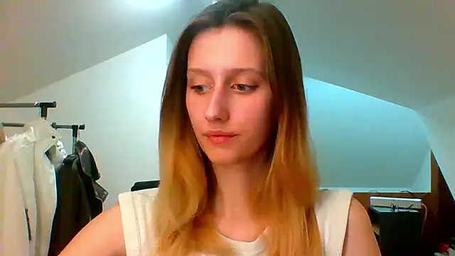 LUNA delight online show from March 19, 5:39 pm