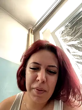 Snapshot of SophiaStarr chatting on September 21, 5:31 am SophiaStarr online show from September 21, 5:31 am