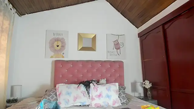 CelessteRedds online show from October 14, 11:44 am