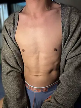 ADilil online show from April 11, 7:45 am