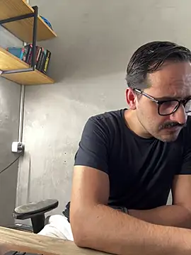 Superdad online show from March 13, 6:25 pm