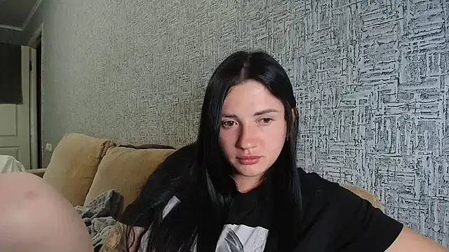 Snapshot of Liana_diva chatting on June 25, 6:23 pm Liana diva online show from June 25, 6:23 pm