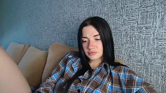 Snapshot of Liana_diva chatting on July 15, 10:53 am Liana diva online show from July 15, 10:53 am