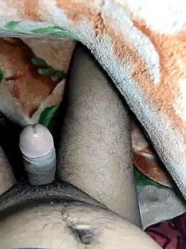 Snapshot of Kolkataboiy chatting on December 17, 8:04 pm Kolkataboiy online show from December 17, 8:04 pm