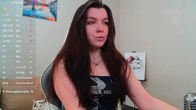 lunalovesu online show from February 27, 6:50 am