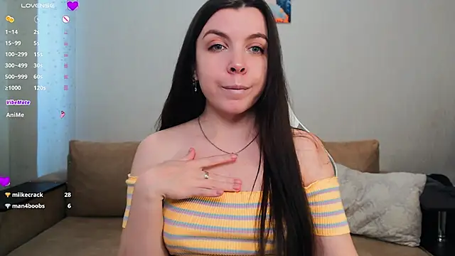 lunalovesu online show from March 22, 9:56 am