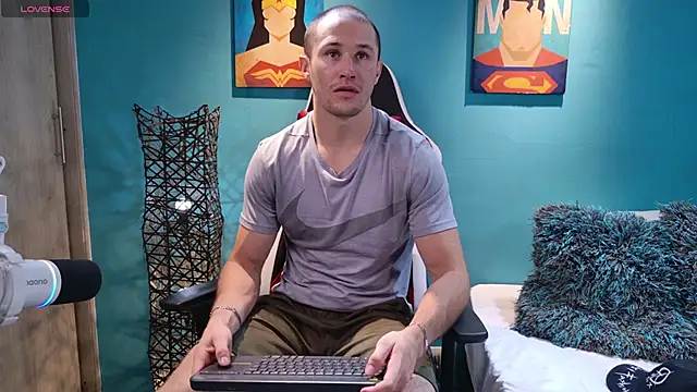 AxelFairchaild online show from January 23, 1:35 pm