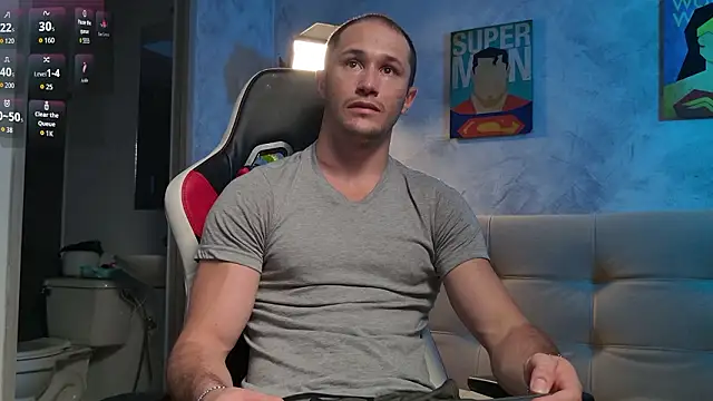 AxelFairchaild online show from February 10, 1:48 pm