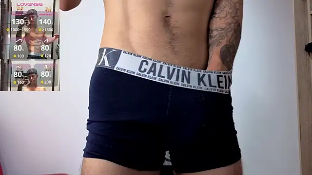 Cristopher23  online show from November 24, 5:12 pm