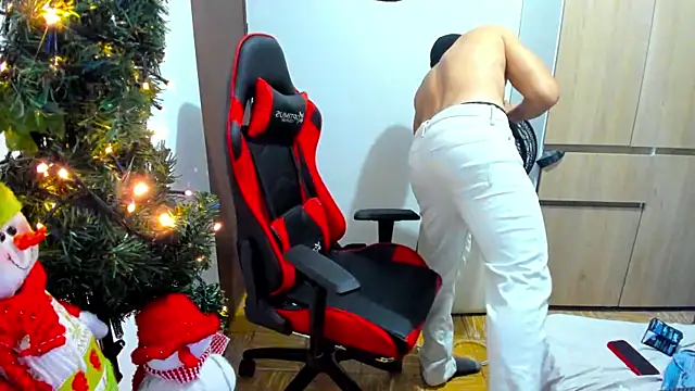 Calihotcaliente277 online show from December 22, 6:06 am