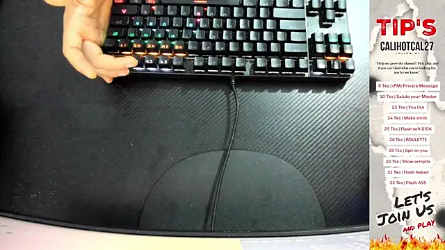 Calihotcaliente277 online show from September 21, 10:39 am