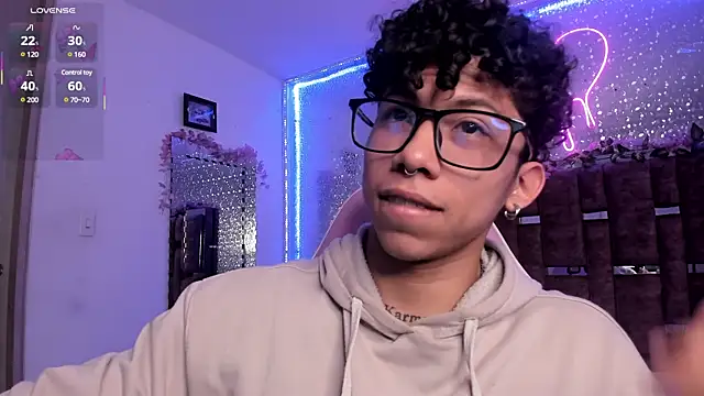 AkazaBoy  online show from February 4, 4:26 am