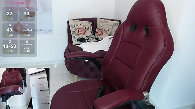 Snapshot of Serenay_ chatting on December 23, 2:56 am Serenay online show from December 23, 2:56 am