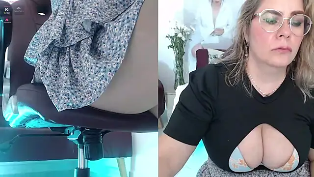 Snapshot of Serenay_ chatting on March 21, 11:23 pm Serenay online show from March 21, 11:23 pm