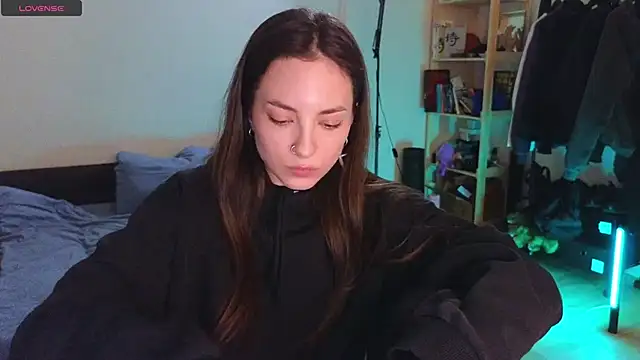 Space X Roxy  online show from March 3, 5:18 pm