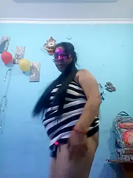 Snapshot of Punjabi_beauty123 chatting on February 9, 9:47 am Punjabi beauty123 online show from February 9, 9:47 am