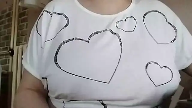 AalinnaK online show from November 21, 12:37 pm