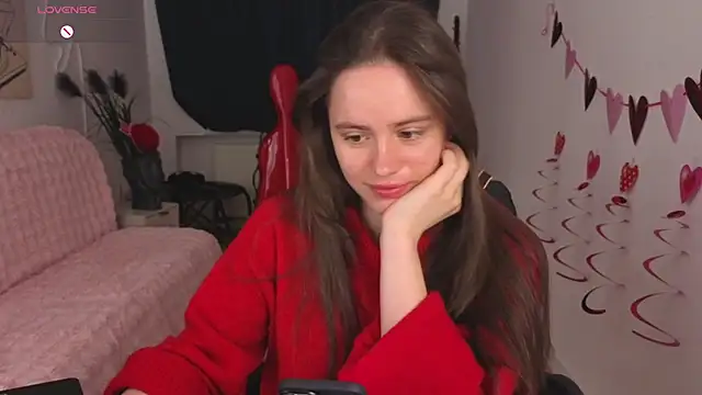 Emillias online show from February 17, 8:00 am