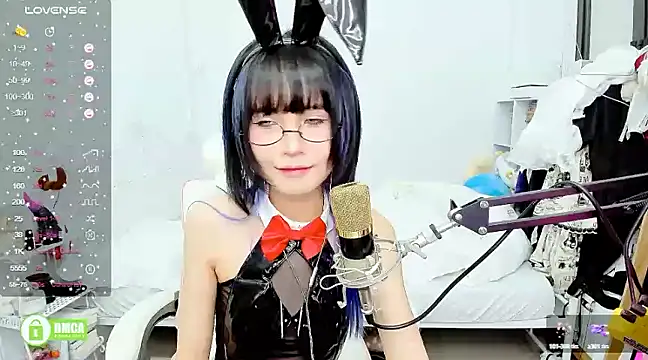 RassieRaph online show from February 14, 8:05 pm