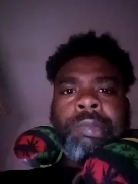 Snapshot of SLOWSTRO chatting on October 17, 12:19 pm SLOWSTRO online show from October 17, 12:19 pm