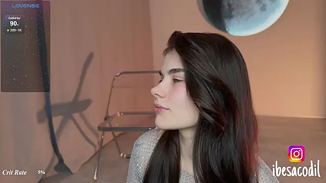 Snapshot of adriana_allien chatting on June 20, 11:07 pm adriana allien online show from June 20, 11:07 pm