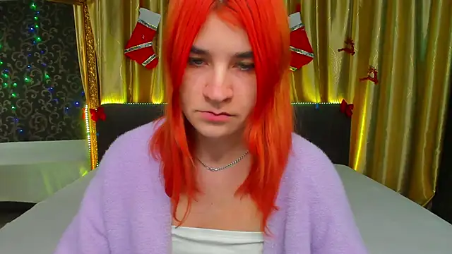  Polly Love  online show from January 11, 4:25 pm