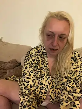 Melinastarr online show from February 4, 5:35 am