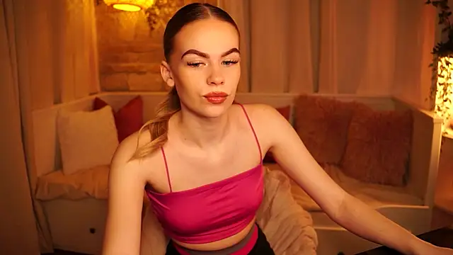 sn0w barbie online show from January 26, 7:21 am