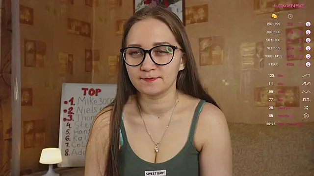 Miatiny online show from January 31, 2:39 pm