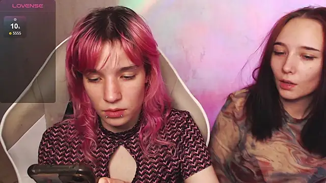 Snapshot of Robin_yourss chatting on November 29, 2:42 pm Robin yourss online show from November 29, 2:42 pm