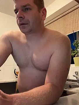 Snapshot of Dan_NFS chatting on September 30, 5:12 am Dan NFS online show from September 30, 5:12 am