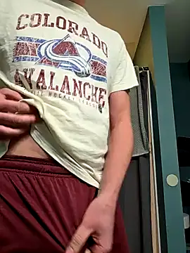 Snapshot of MrMechanic38 chatting on February 4, 1:17 pm MrMechanic38 online show from February 4, 1:17 pm