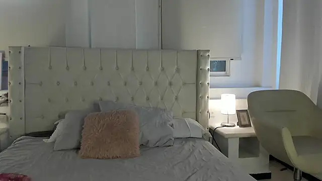 Snapshot of Gabycutee chatting on January 19, 11:00 pm Gabycutee online show from January 19, 11:00 pm