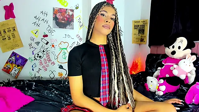 bloom444 online show from March 27, 8:26 am