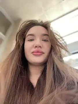 Snapshot of Holly_Molii chatting on December 25, 5:16 am Holly Molii online show from December 25, 5:16 am