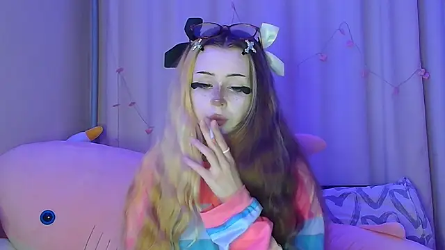 suemeow online show from October 13, 11:16 pm