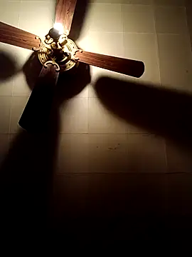 RobStrokes215 online show from December 18, 7:26 am