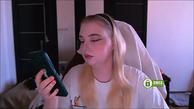 EvaAndLilith online show from October 11, 9:08 am