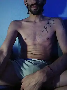 johngil0995 online show from November 3, 2:51 pm