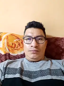 Snapshot of gioarcangel chatting on February 5, 1:58 am gioarcangel online show from February 5, 1:58 am