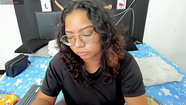 Snapshot of im_angels77 chatting on January 27, 10:38 pm im angels77 online show from January 27, 10:38 pm