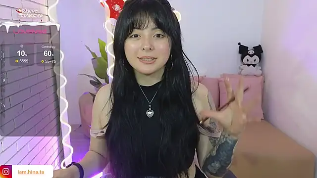 Snapshot of hina_tay chatting on December 21, 4:19 am hina tay online show from December 21, 4:19 am