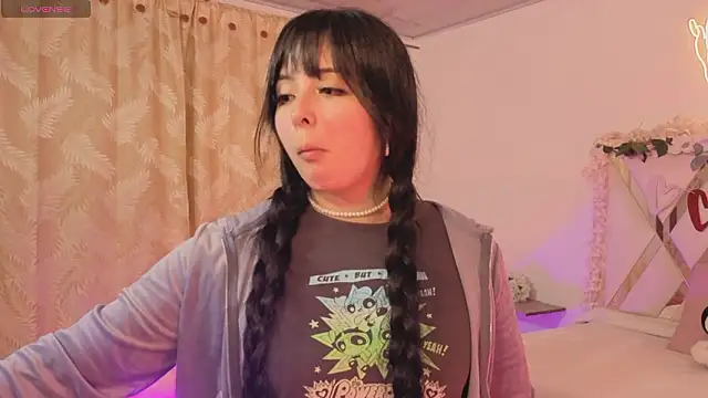 hina tay online show from February 11, 3:11 am