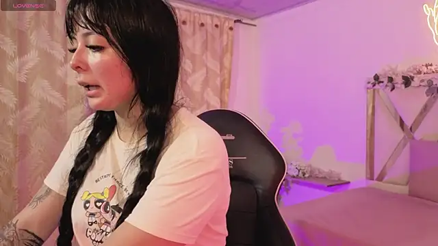 hina tay online show from March 24, 3:33 am