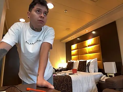 crazyrabbits online show from February 1, 12:37 pm