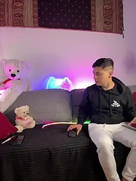 crazyrabbits online show from February 16, 7:38 pm