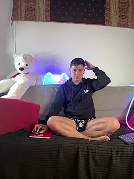 crazyrabbits online show from February 16, 11:05 pm