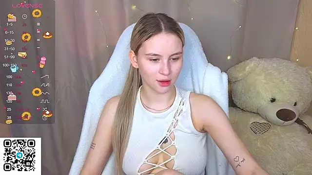 Snapshot of doll_barbieee chatting on October 2, 11:17 am doll barbieee online show from October 2, 11:17 am
