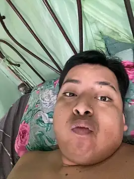 Snapshot of Avilespozo19993 chatting on October 24, 4:36 pm Avilespozo19993 online show from October 24, 4:36 pm