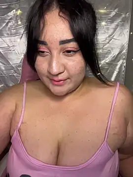 Snapshot of alexxaa96 chatting on November 10, 3:27 am alexxaa96 online show from November 10, 3:27 am